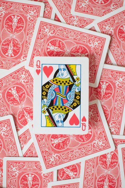 Slot Volatility Explained: Why Big Wins Rarely Pay the Bills